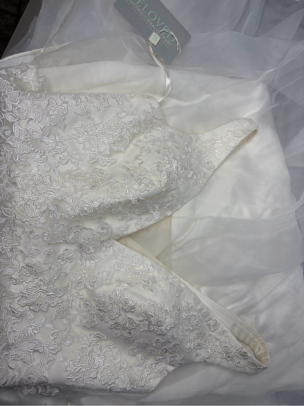 Size 12 V-Neck Lace Bodice Bridal Gown BELOVED by Casablanca Bridal - Picture 12 of 14